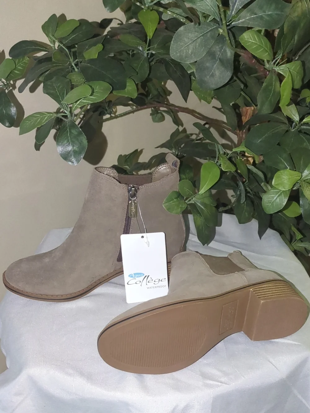 Aqua College Women's Taupe Suede Waterproof Ankle Boots NWT